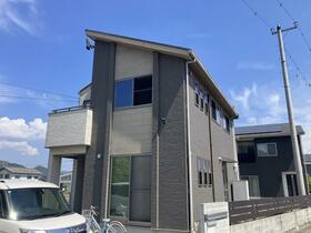 香川県高松市川部町