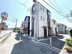 神奈川県横須賀市平作８丁目