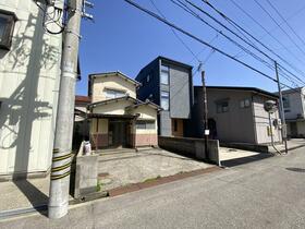 石川県金沢市西金沢新町