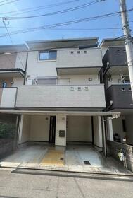 京都府京都市中京区聚楽廻東町