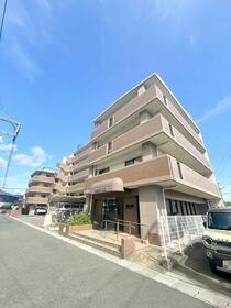 福岡県福岡市博多区諸岡３丁目