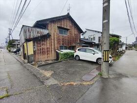 富山県射水市戸破