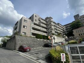 奈良県奈良市二名2丁目