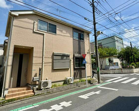 東京都足立区入谷３丁目