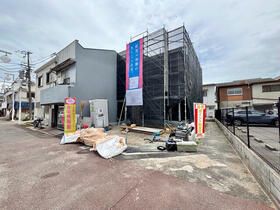 大阪府寝屋川市大利町