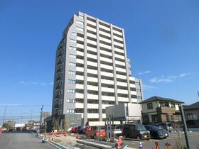 エンブルデアーナ三島駅