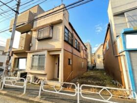 東京都三鷹市下連雀６丁目