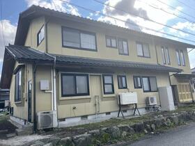 富山県高岡市常国