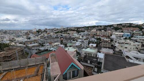 apartment 沖縄県那覇市繁多川２丁目