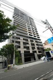 レーベン松山三番町　ＯＮＥ　ＴＯＷＥＲ