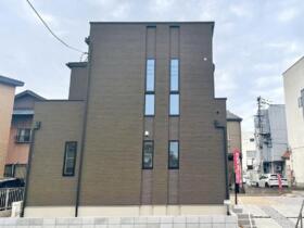 山口県下関市彦島本村町６丁目
