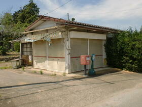山梨県笛吹市石和町下平井