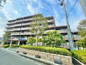 大阪府豊中市曽根西町１丁目