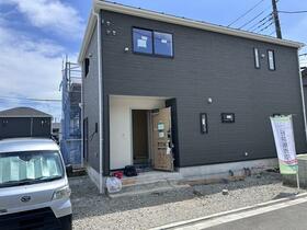 神奈川県秦野市堀西
