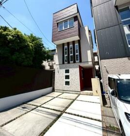 東京都板橋区東新町２丁目