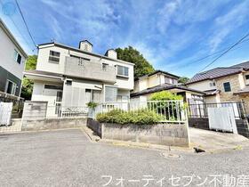 神奈川県横浜市泉区岡津町