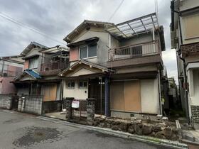 大阪府羽曳野市高鷲９丁目