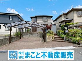 奈良県奈良市左京３丁目