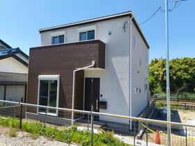 神奈川県横須賀市長坂３丁目