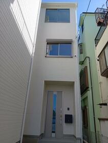 東京都足立区千住緑町３丁目