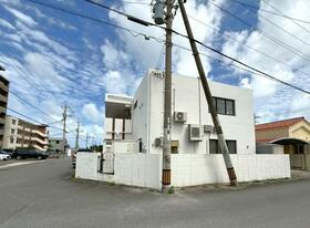 沖縄県沖縄市泡瀬１丁目