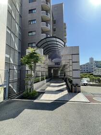 広島県広島市東区中山東１丁目