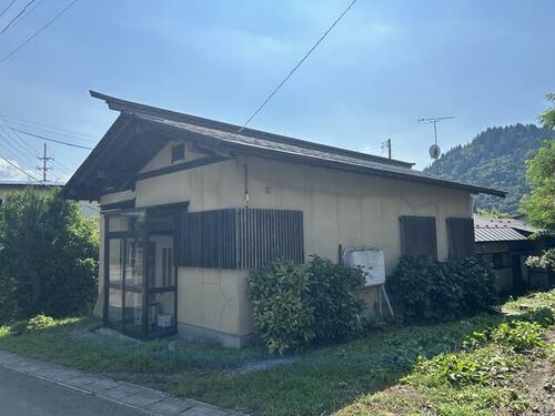 detached 秋田県大館市比内町扇田字白砂