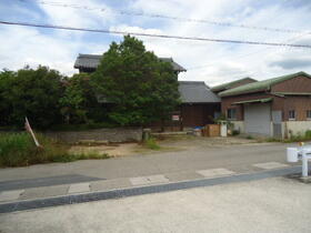 兵庫県神戸市西区神出町小束野