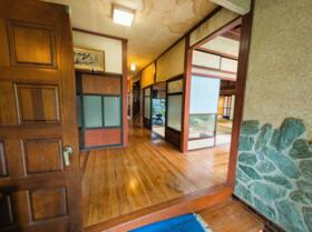 石川県羽咋郡宝達志水町山崎
