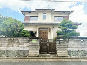 奈良県奈良市富雄川西１丁目