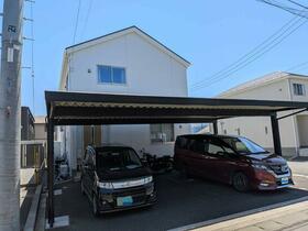 山梨県中巨摩郡昭和町築地新居