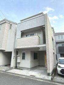 神奈川県横浜市港北区日吉６丁目