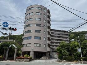 神奈川県足柄下郡湯河原町中央３丁目