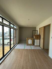 千葉県船橋市旭町１丁目