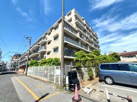 東京都葛飾区宝町２丁目