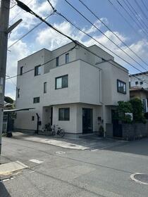 愛媛県松山市岩崎町１丁目