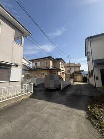 山梨県笛吹市石和町下平井