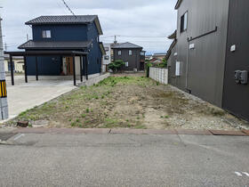富山県富山市蓮町１丁目