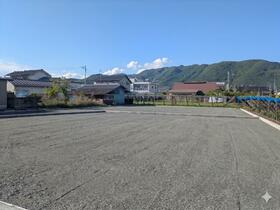 山梨県甲府市向町