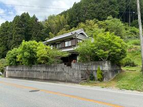 兵庫県姫路市安富町三森