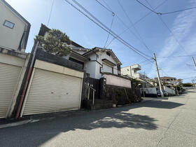 大阪府豊中市上野坂１丁目
