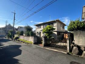 奈良県奈良市あやめ池北３丁目