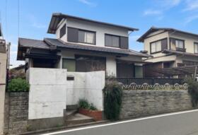 福岡県福岡市東区青葉３丁目