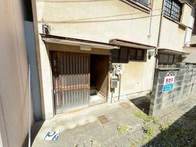 京都府京都市下京区中堂寺庄ノ内町