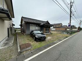 富山県富山市中布目
