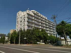 北海道札幌市白石区栄通１４丁目