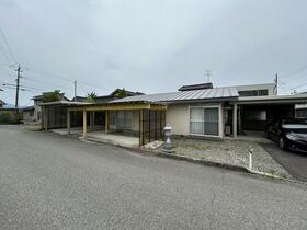 富山県富山市月岡町５丁目