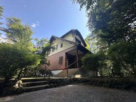 長野県北佐久郡軽井沢町大字長倉