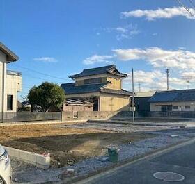 三重県鈴鹿市長太新町２丁目