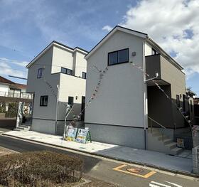埼玉県所沢市中新井４丁目